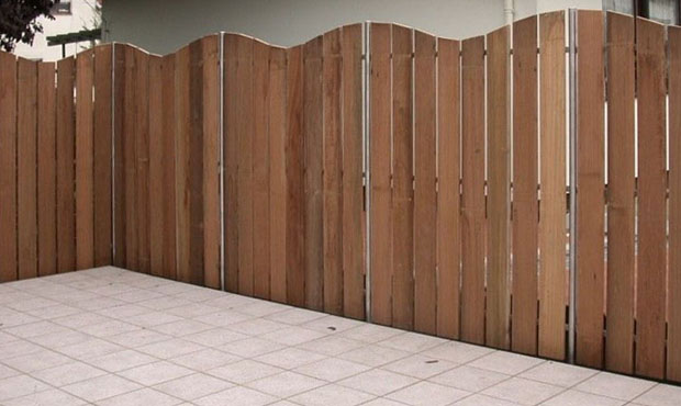 Tore aus Edelstahl und Holz Tore aus Edelstahl und Holz